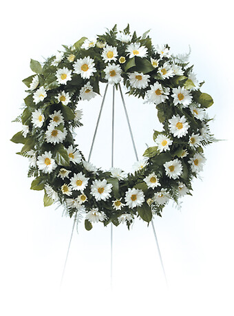 White Daisy Wreath